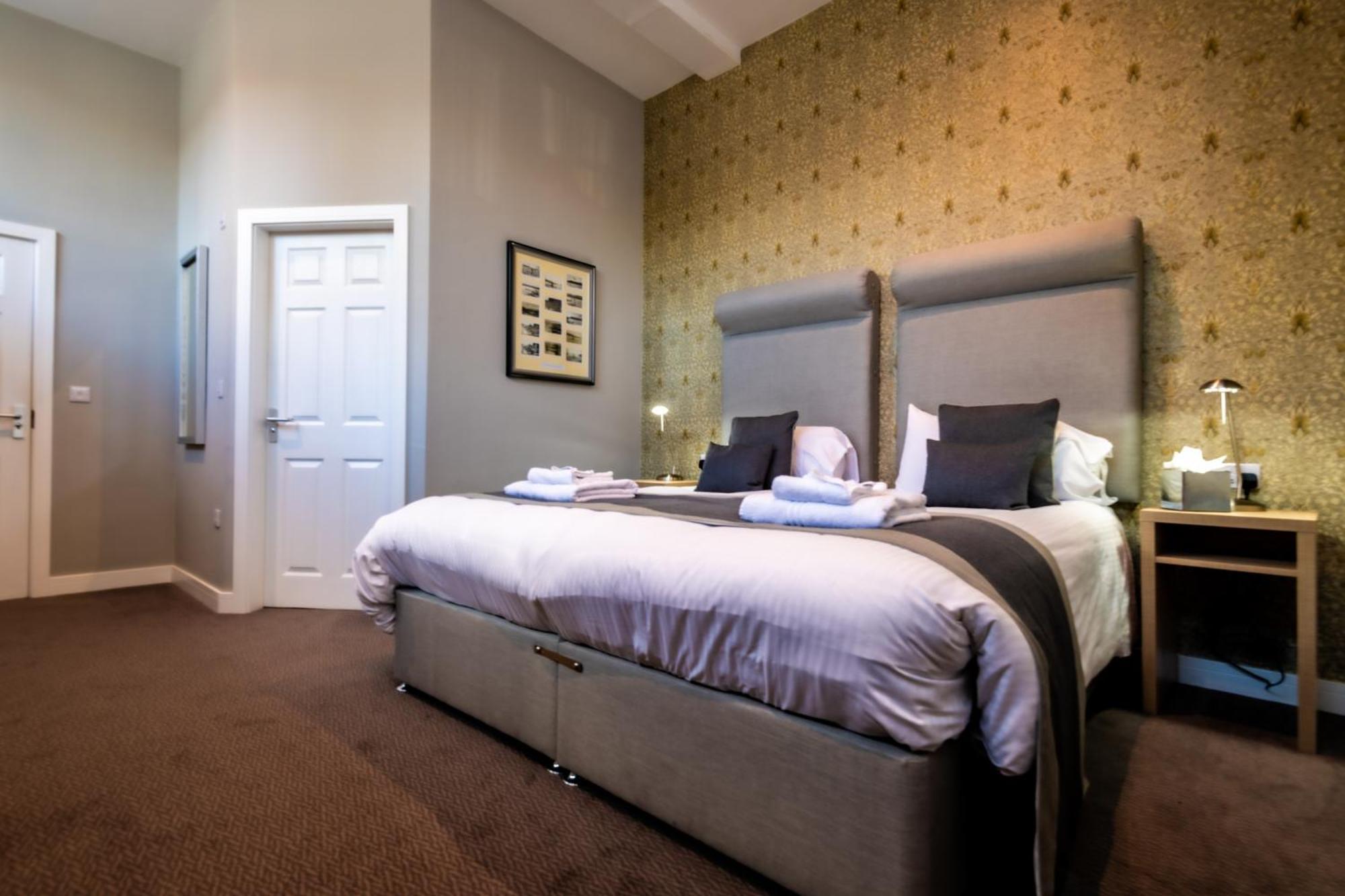 The Lamplighter Dining ~ Rooms Windermere Bagian luar foto
