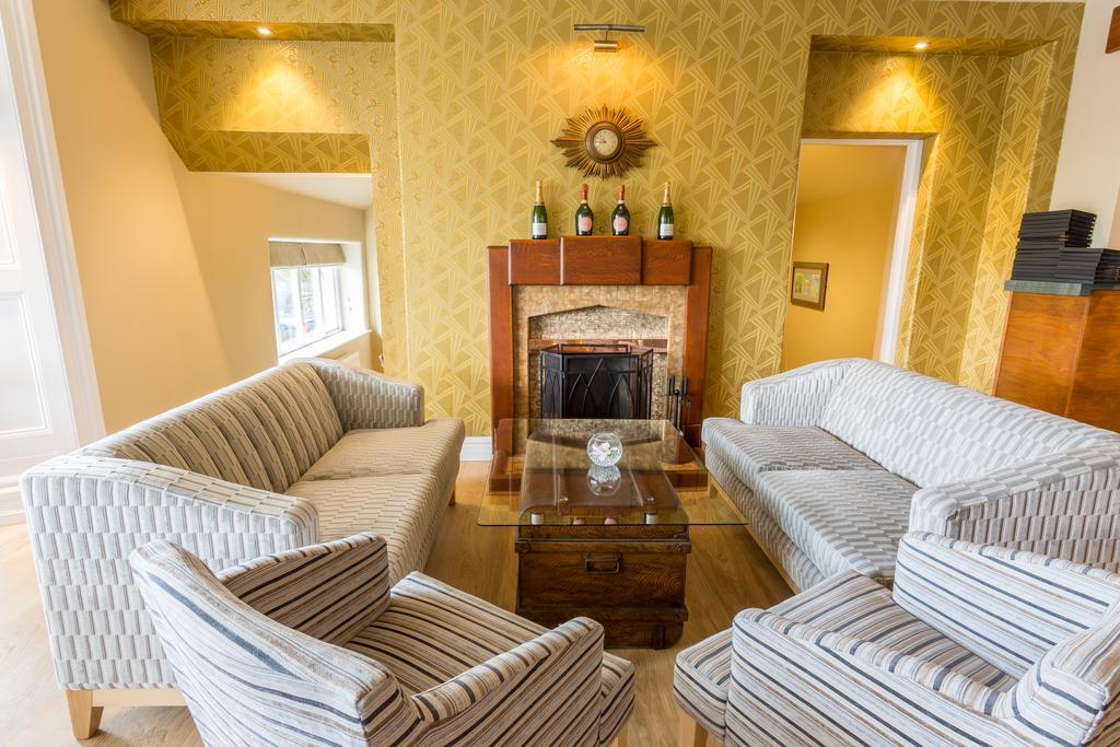 The Lamplighter Dining ~ Rooms Windermere Bagian luar foto